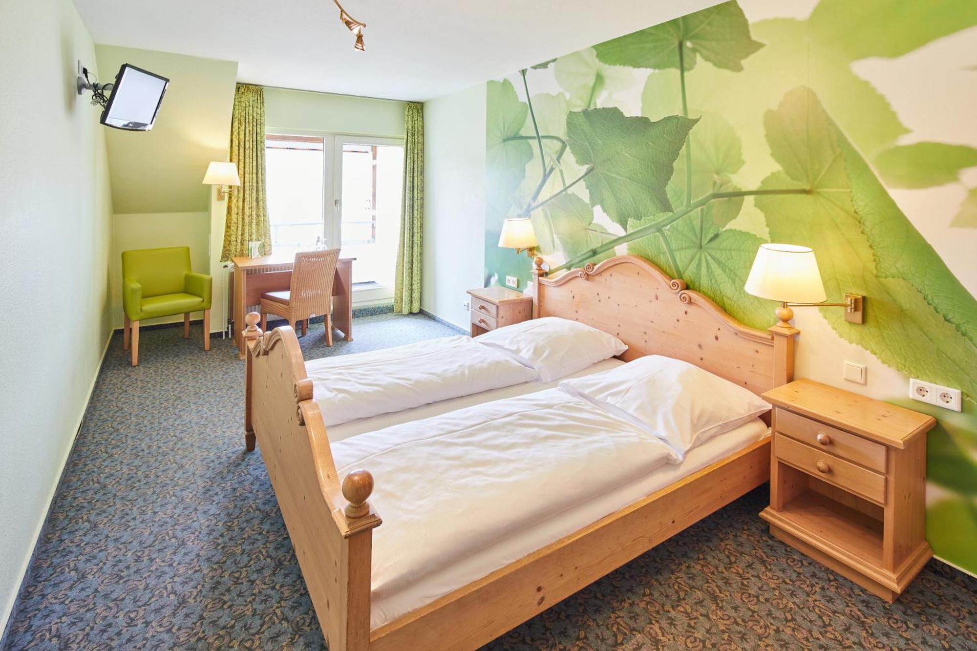 Hotel Sonneck Knüllwald Esterno foto